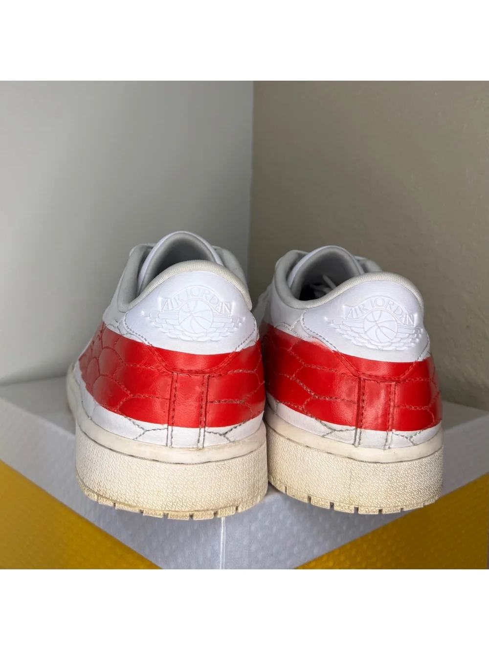 Air Jordan 1 Centre Court White Gym Red Men’s Size 11 w/ OG Box Leather Shoes